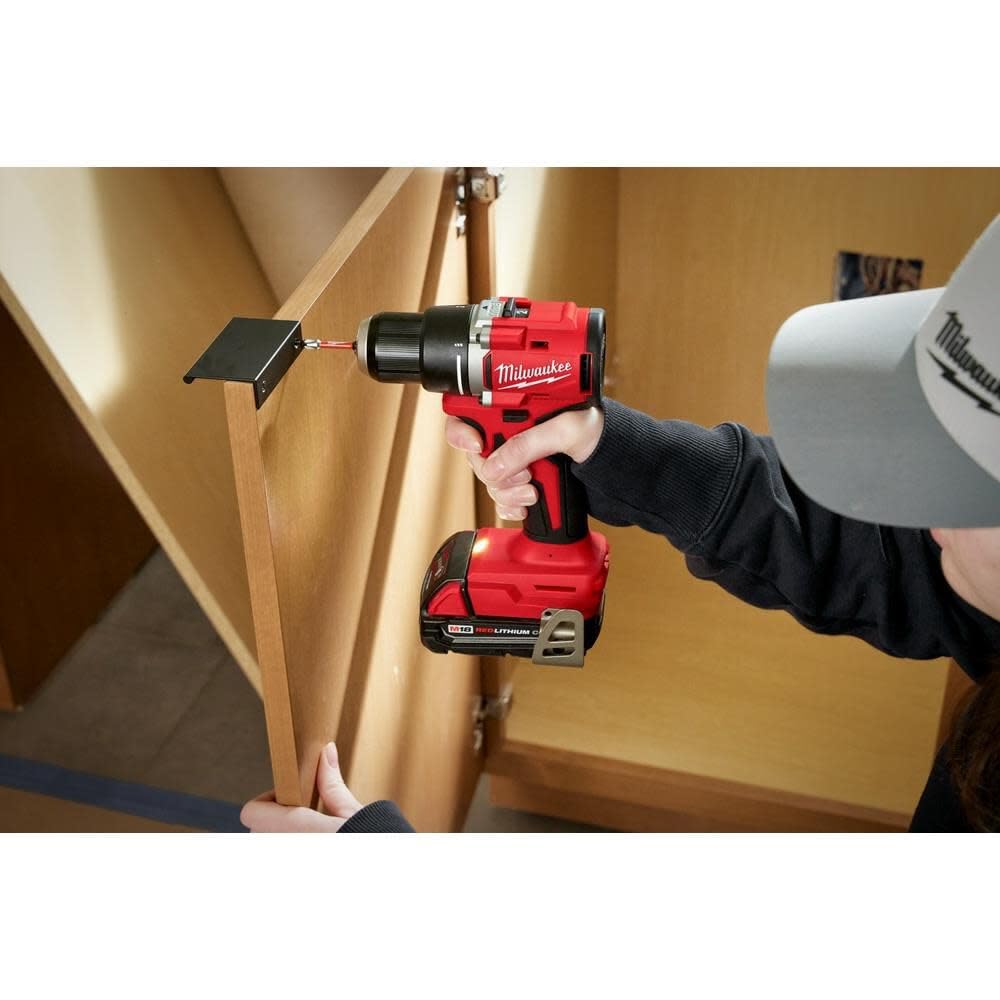 M18 Compact Brushless 1/2 Inch Drill/Driver Kit W9554