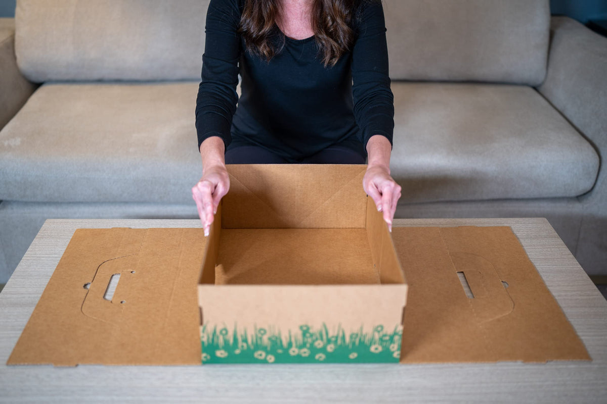 Biodegradable Disposable Litter Boxes 8-Pack O1564