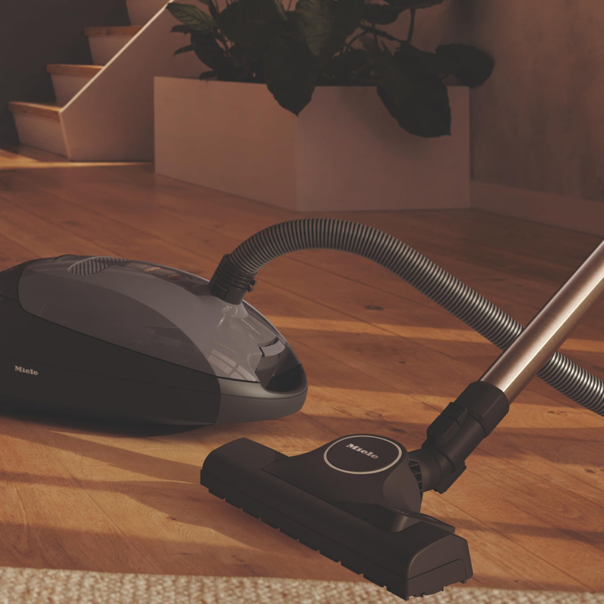 Classic C1 Pure Suction Vacuum J830