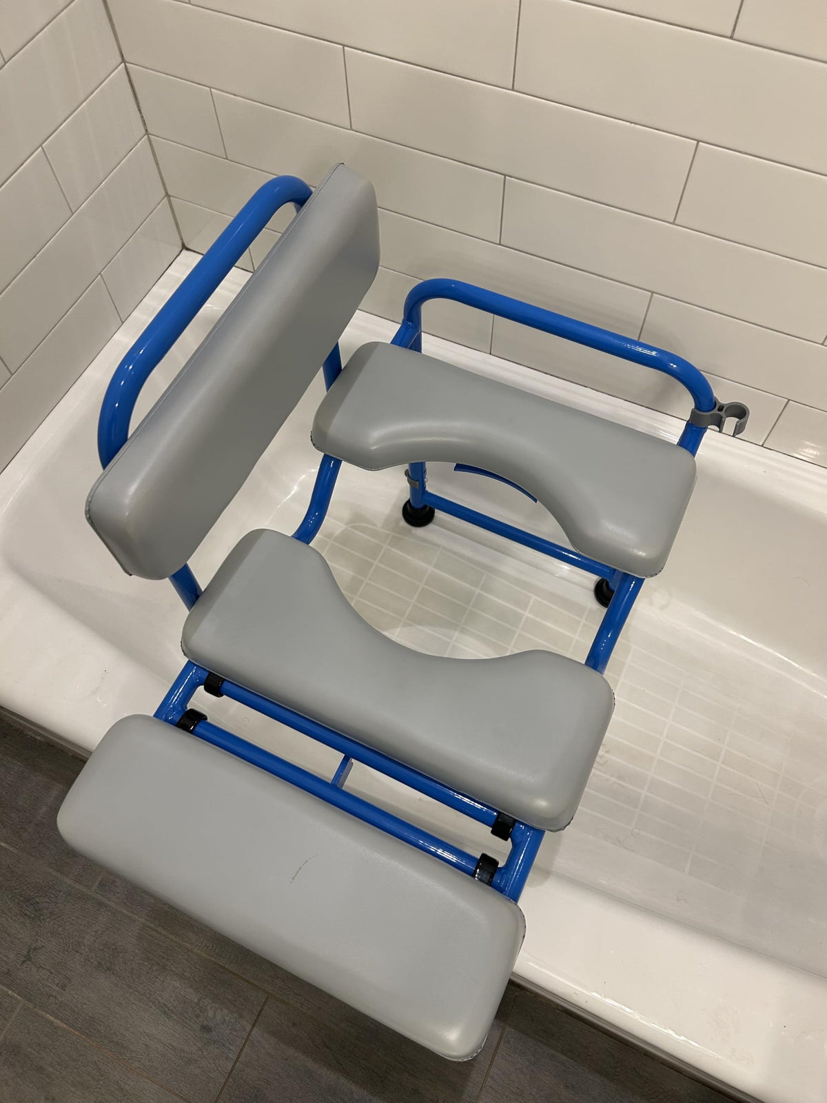 4-in-1 Padded Shower Chair Transfer Bench Commode N336