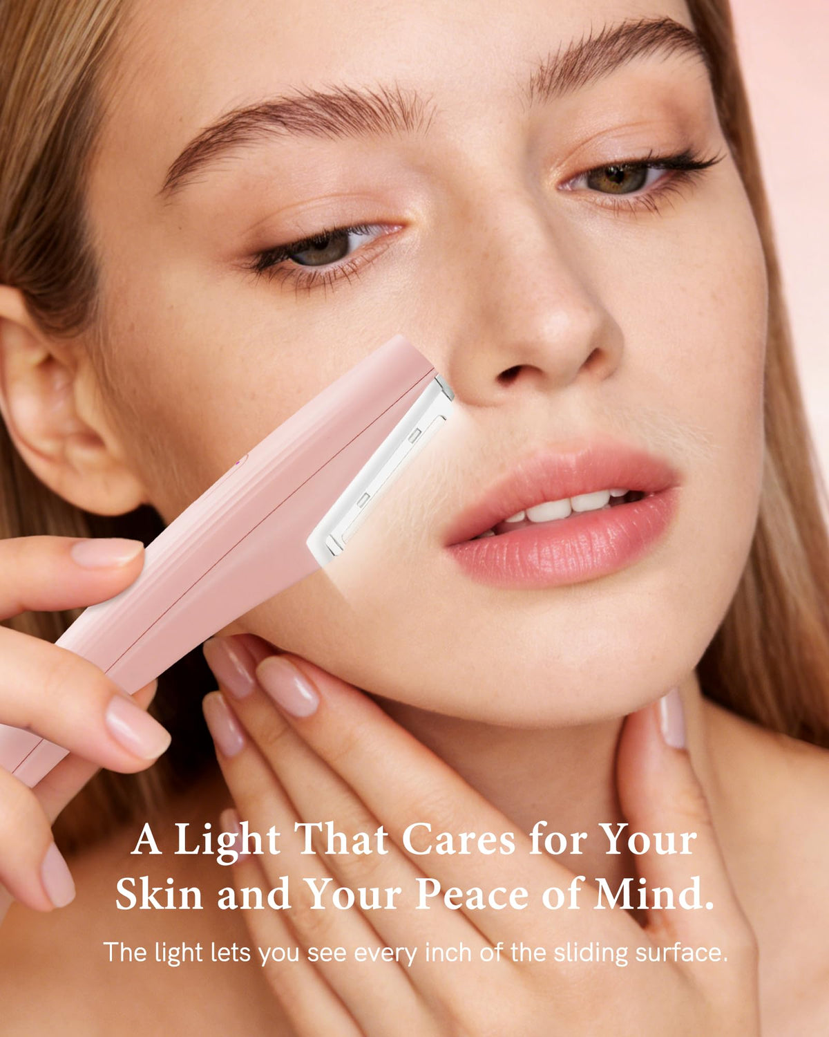 Electric Facial Razor with LED Light and 4 Replaceable Blades K1083