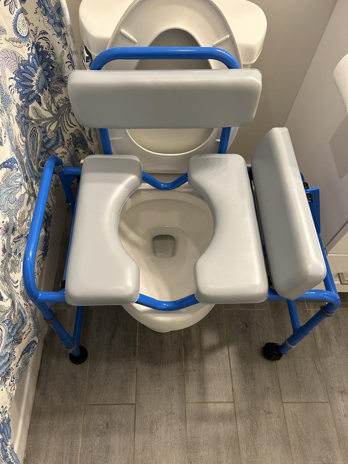 4-in-1 Padded Shower Chair Transfer Bench Commode N336