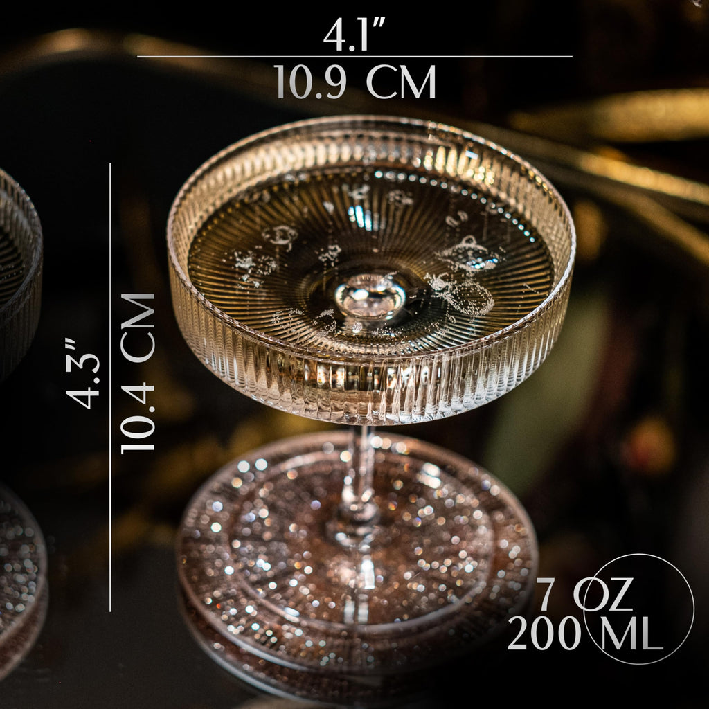 Set of 4 7 oz Coupe Cocktail Glasses with Stems E538304