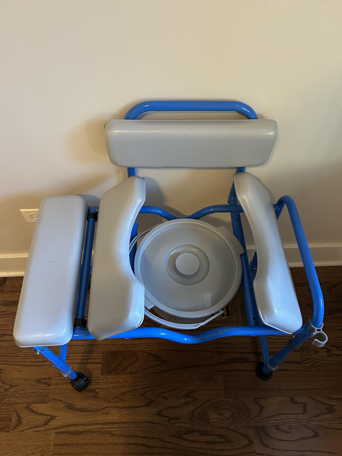 4-in-1 Padded Shower Chair Transfer Bench Commode N336